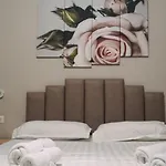 Oaz * Durrës
