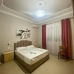 Villa Oaz